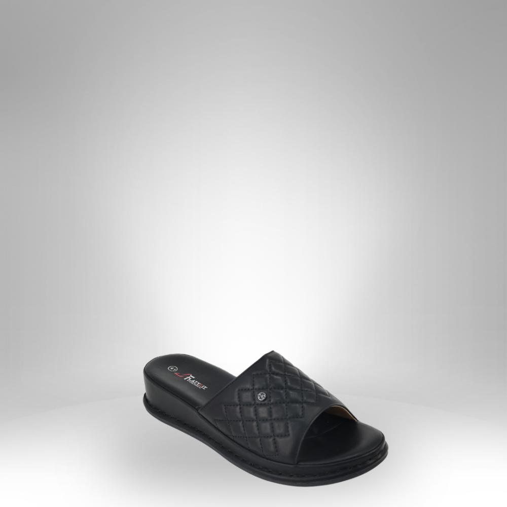 Women's Quilted Slide Sandal - FF-867