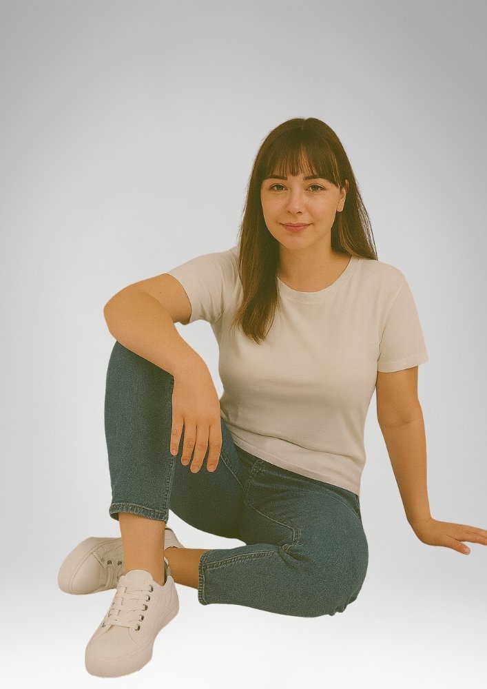 Women's Classic Lace-Up Sneakers - CLS-0565